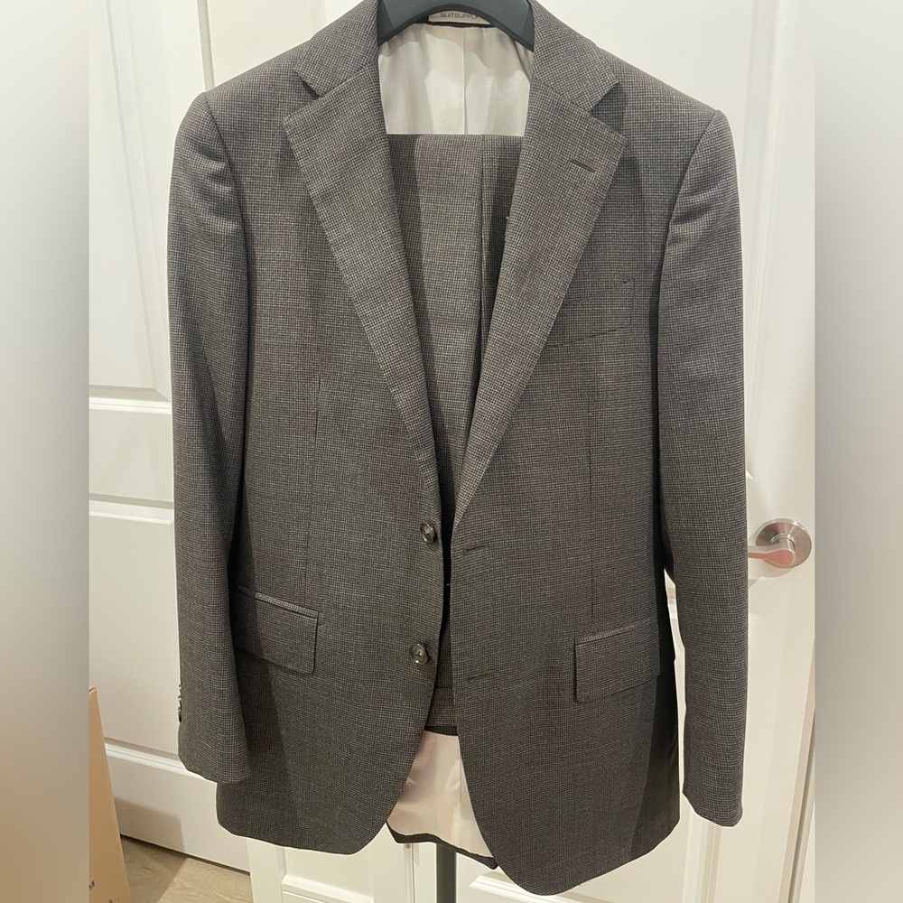 Suitsupply Brown Men's Suit